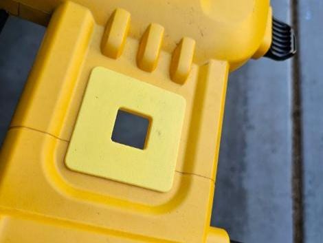 Gyro Cup Holder for DeWalt Lawn Mower – Durable Drink Holder Accessory, Fits Most Models, Outdoor Utility Cup Mount